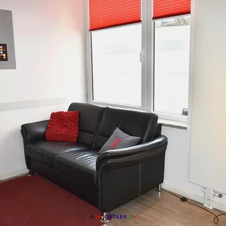 Kurpromenade 8 Strandlaeufer טימנדורפר שטרנד